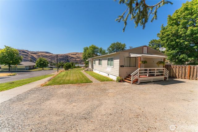 1000 Civic Way NE, Coulee Dam, WA 99116