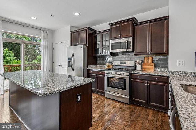 907 WHITSTABLE BLVD, Arnold, MD 21012