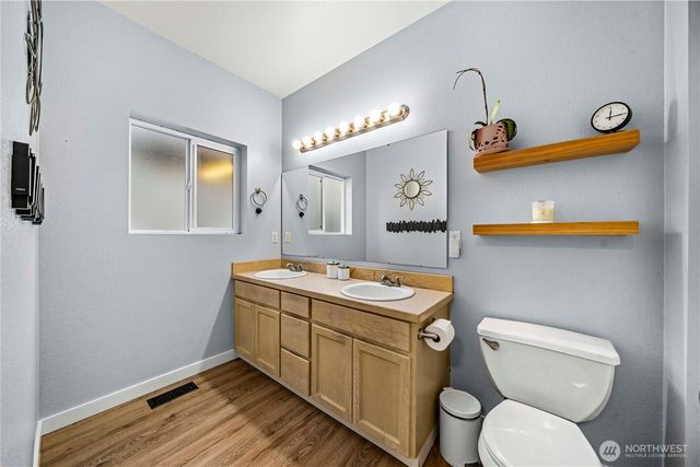 17609 111th Street Ct E, Bonney Lake, WA 98391