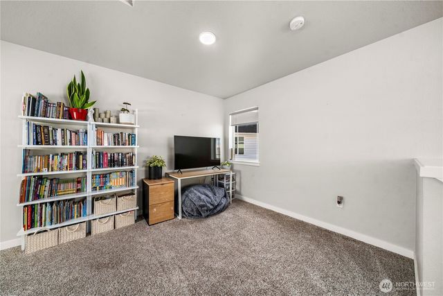 17609 111th Street Ct E, Bonney Lake, WA 98391