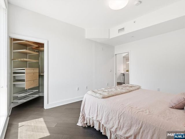 380 Newark Avenue 406, Jersey City, NJ 07302