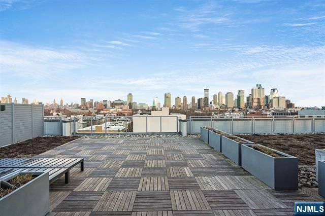 380 Newark Avenue 406, Jersey City, NJ 07302