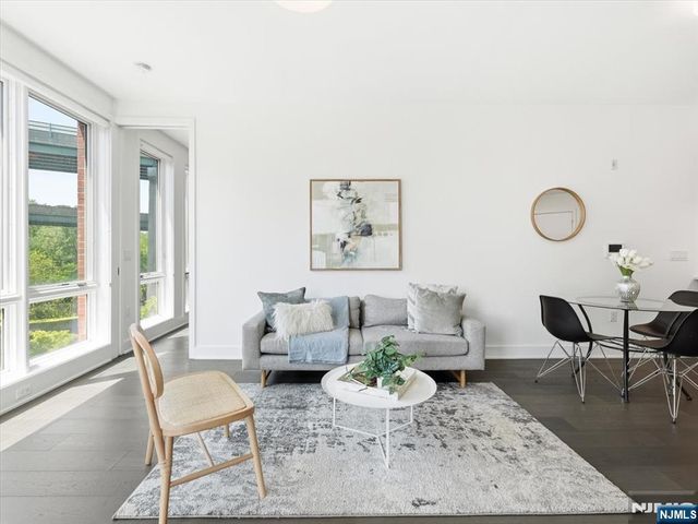 380 Newark Avenue 406, Jersey City, NJ 07302