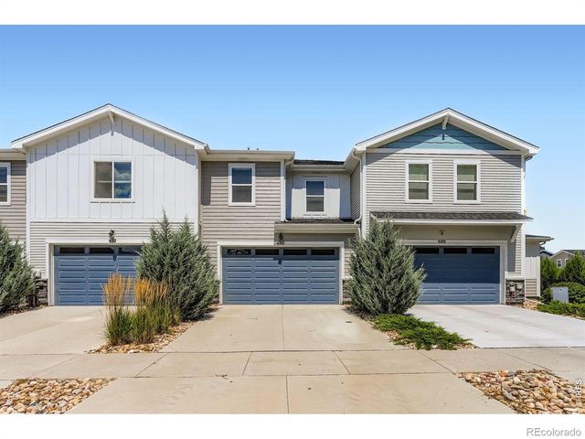 690 Stonebridge Drive, Longmont, CO 80503