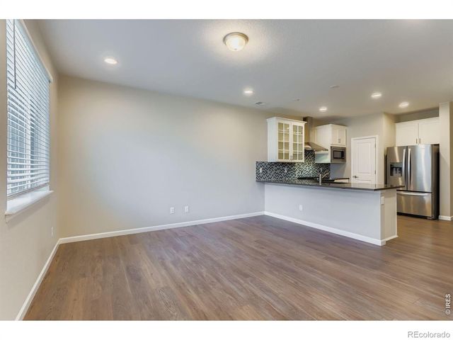 690 Stonebridge Drive, Longmont, CO 80503