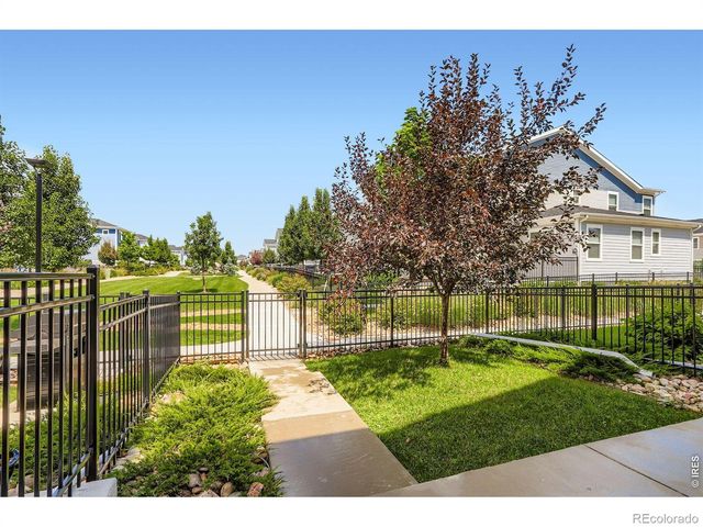 690 Stonebridge Drive, Longmont, CO 80503