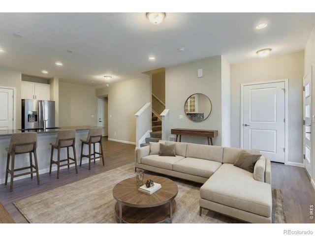 690 Stonebridge Drive, Longmont, CO 80503