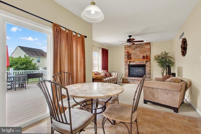 128 FARM HOUSE LN, York, PA 17408