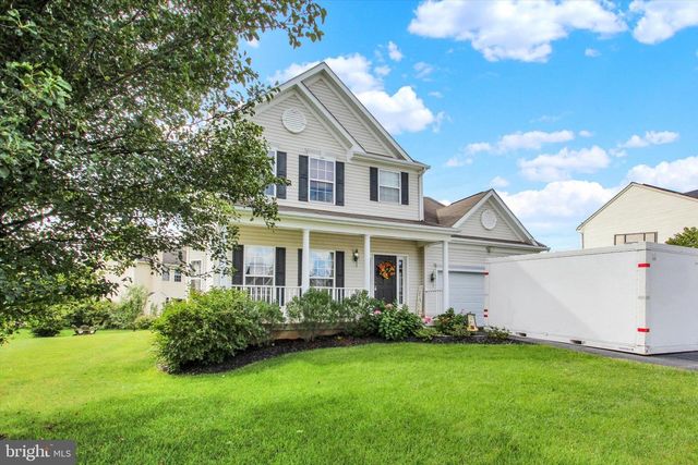 128 FARM HOUSE LN, York, PA 17408
