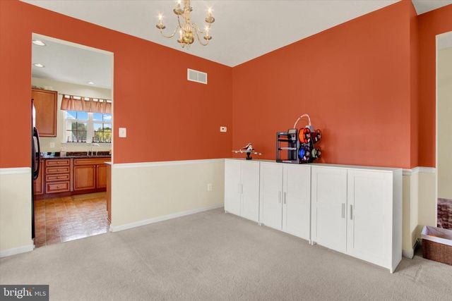 128 FARM HOUSE LN, York, PA 17408