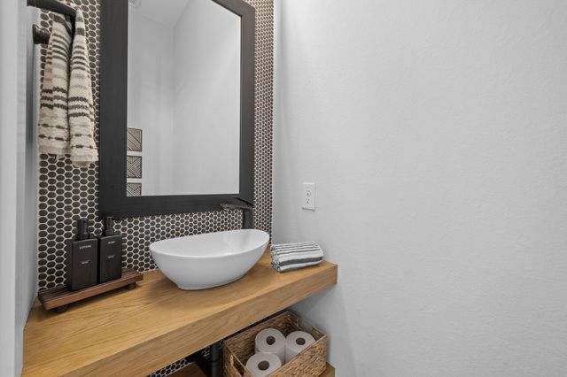 11011 Sandy Pinewoods Trail, Cypress, TX 77433