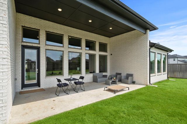 11011 Sandy Pinewoods Trail, Cypress, TX 77433