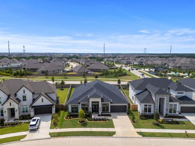 11011 Sandy Pinewoods Trail, Cypress, TX 77433