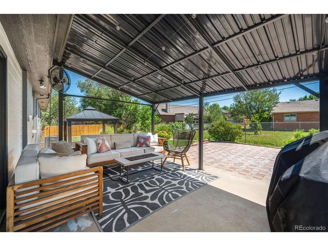 3210 Parfet St, Wheat Ridge, CO 80033