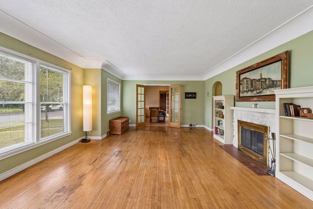 317 Franklin Avenue SW, Watertown, MN 55388