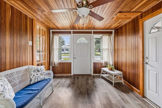 317 Franklin Avenue SW, Watertown, MN 55388