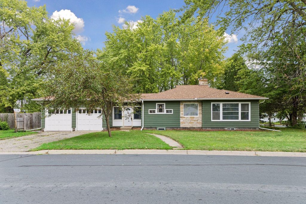 317 Franklin Avenue SW, Watertown, MN 55388