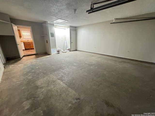 3819 Pipers Meadow, San Antonio, TX 78251