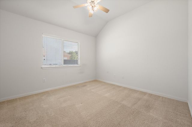 913 Shady Vale Drive, Kennedale, TX 76060