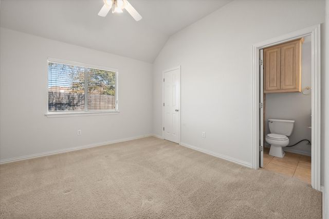 913 Shady Vale Drive, Kennedale, TX 76060