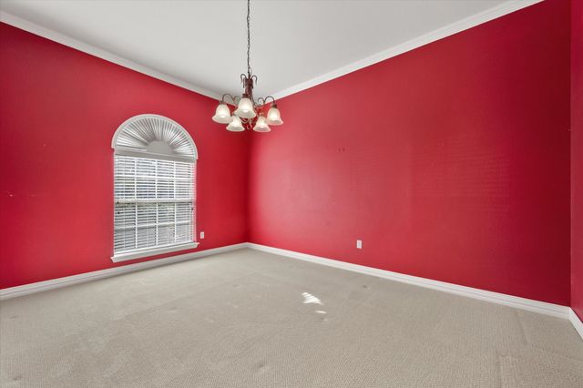 913 Shady Vale Drive, Kennedale, TX 76060