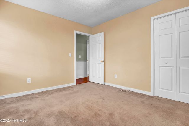 710 Darwin Drive, Wilmington, NC 28405