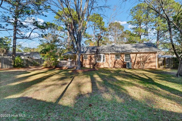 710 Darwin Drive, Wilmington, NC 28405