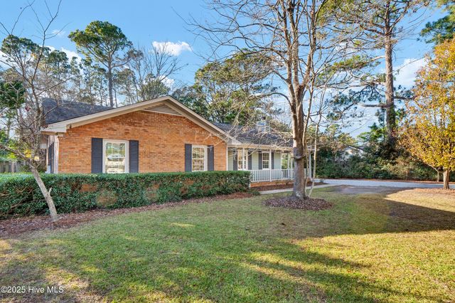 710 Darwin Drive, Wilmington, NC 28405