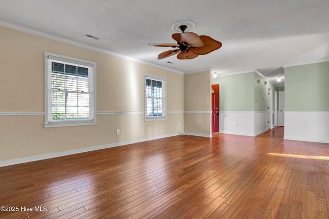 710 Darwin Drive, Wilmington, NC 28405