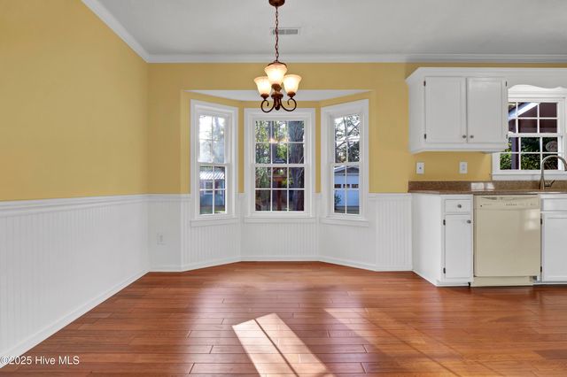 710 Darwin Drive, Wilmington, NC 28405