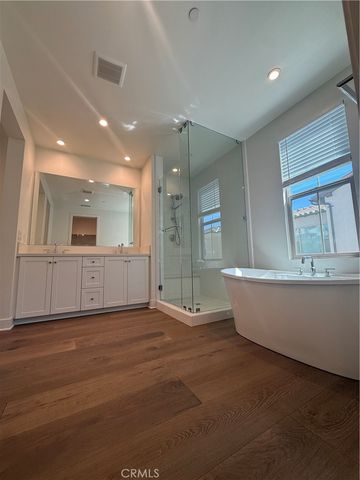 228 Maricopa, Irvine, CA 92618