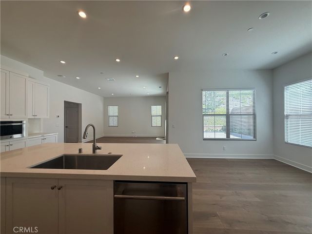 228 Maricopa, Irvine, CA 92618
