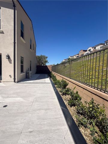 228 Maricopa, Irvine, CA 92618