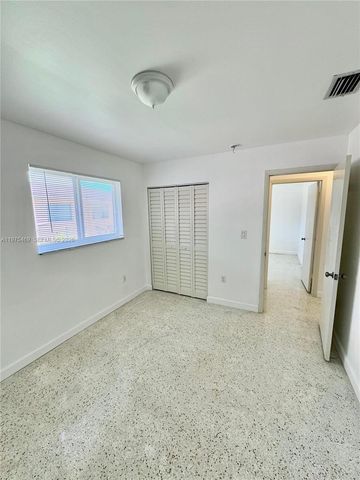 626 W 17th St 626, Hialeah, FL 33010