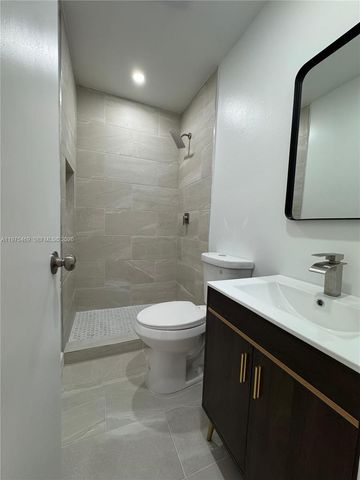 626 W 17th St 626, Hialeah, FL 33010