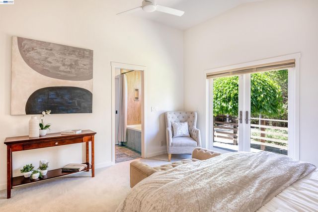 5812 Alderbrook Ct, Castro Valley, CA 94552