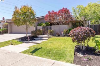 5812 Alderbrook Ct, Castro Valley, CA 94552