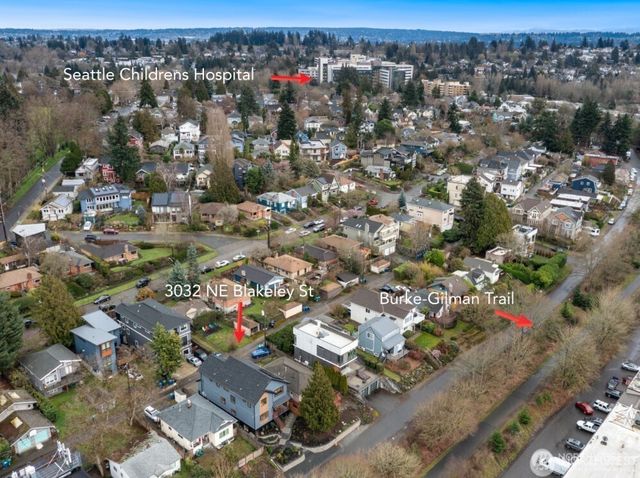3032 NE Blakeley Street, Seattle, WA 98105