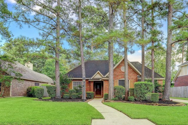 10 Heathstone Place, The Woodlands, TX 77381