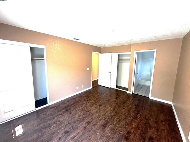 10580 Creekside, Oakland, CA 94603