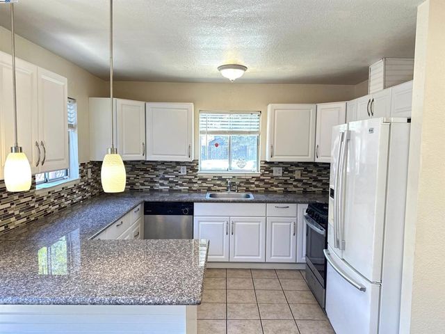 10580 Creekside, Oakland, CA 94603
