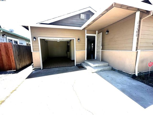 10580 Creekside, Oakland, CA 94603