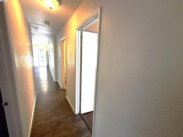 10580 Creekside, Oakland, CA 94603