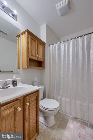 165 PEBBLE BEACH DR, Mount Wolf, PA 17347