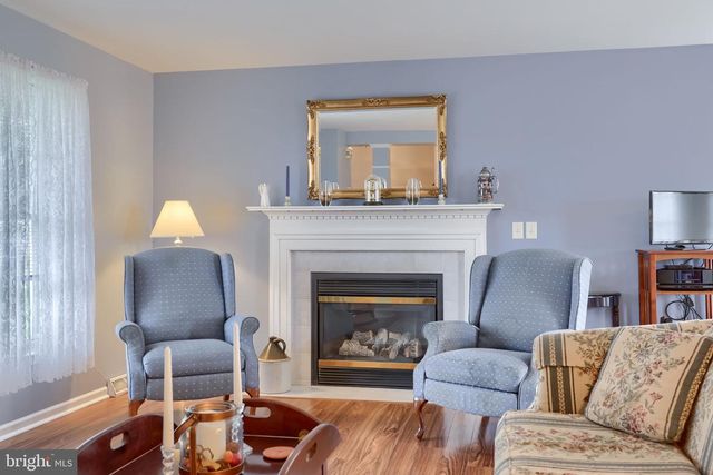 165 PEBBLE BEACH DR, Mount Wolf, PA 17347