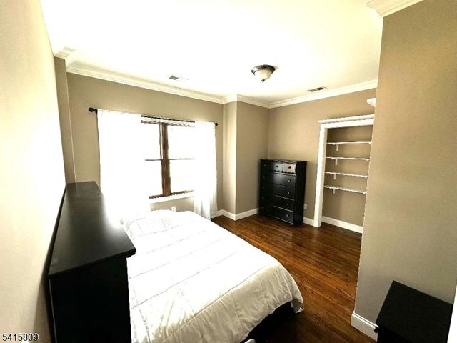 37 Jackson St, Nutley Twp., NJ 07110