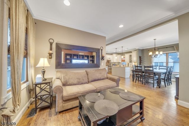 37 Jackson St, Nutley Twp., NJ 07110