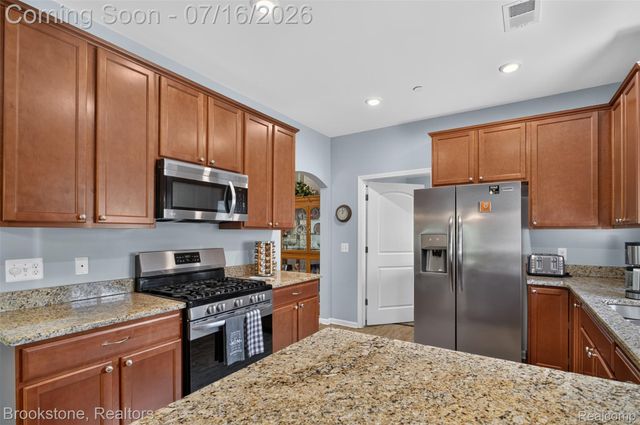 3773 Eagle Creek Drive, Shelby Charter Township, MI 48317