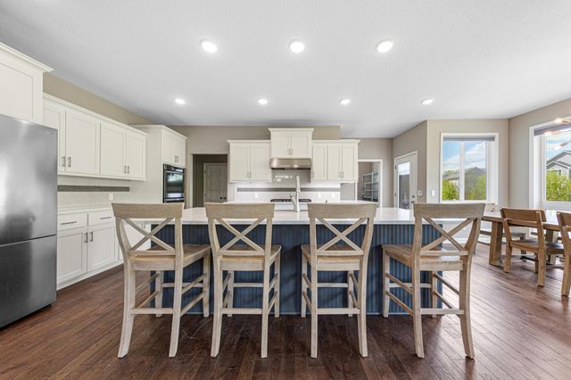 18129 Icon Court, Lakeville, MN 55044