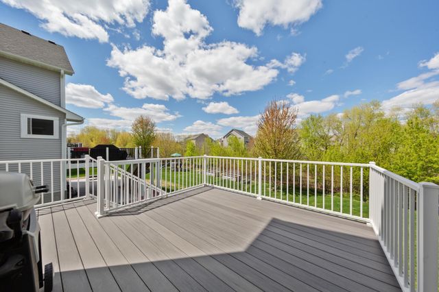 18129 Icon Court, Lakeville, MN 55044